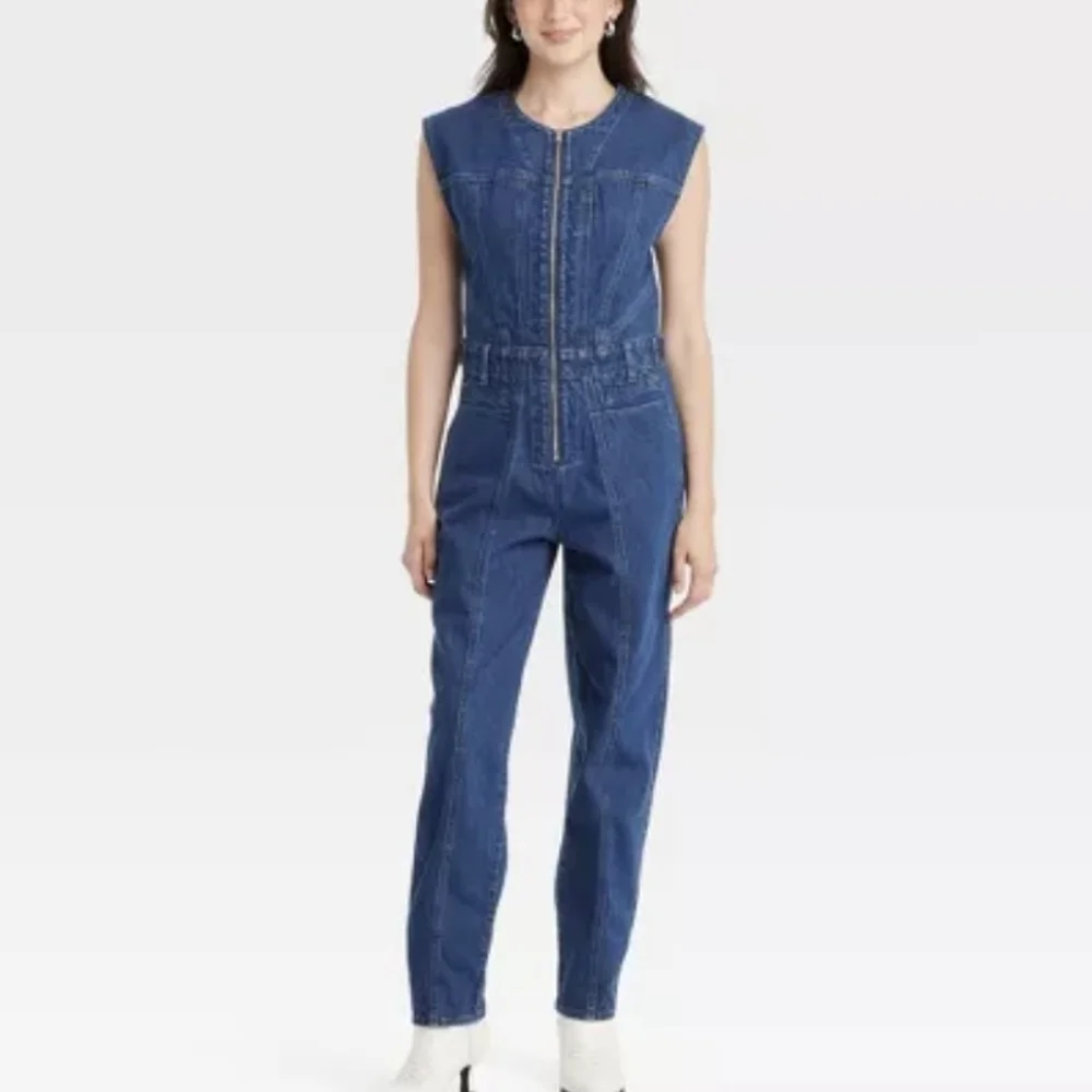 Universal Threads Blue Denim Jumpsuit Sz 2 NWT *V - Picture 3 of 8